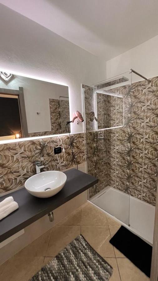 Come Per Incanto Rooms Bosa Bagian luar foto