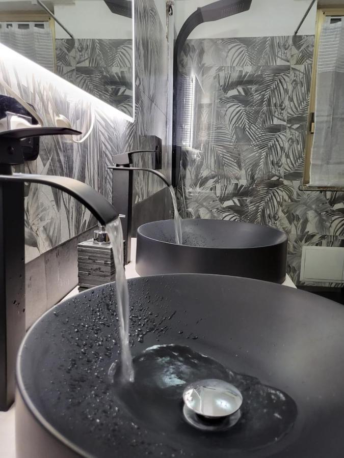 Come Per Incanto Rooms Bosa Bagian luar foto